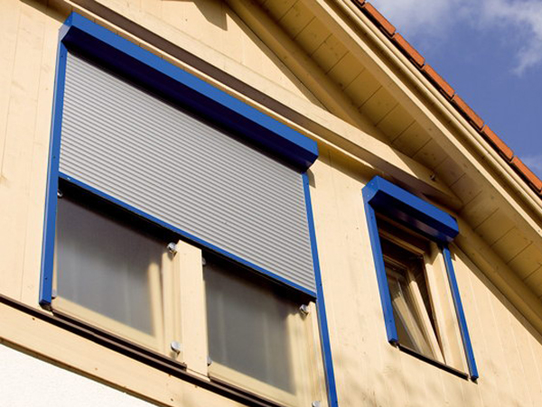 遮陽(yáng)卷簾窗